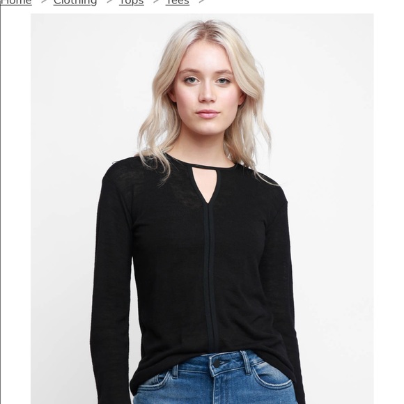 Sanctuary Tops - NWT Sanctuary Vivianna Tee